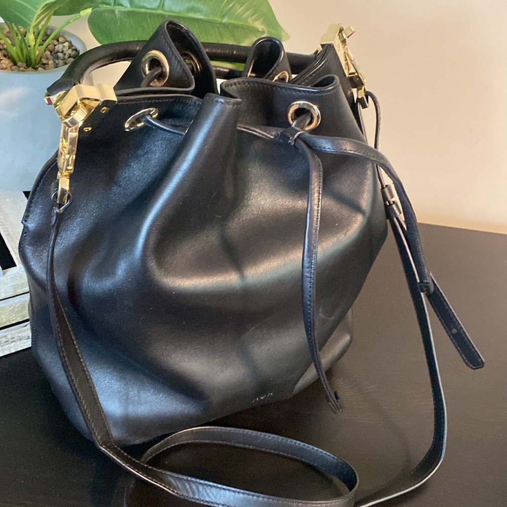 AUX Auxiliary Hobo Bucket Bag - Picture 2 of 15